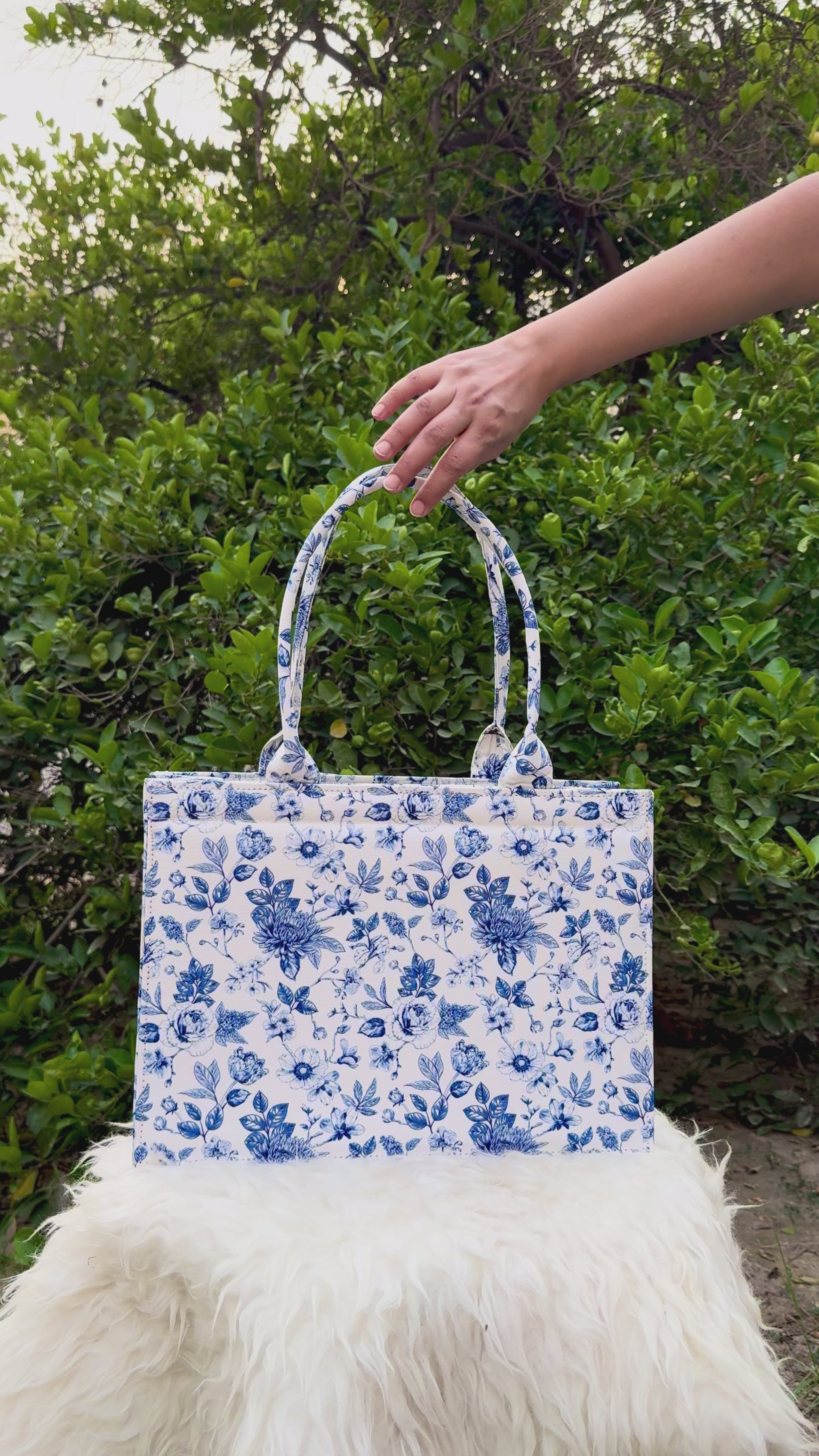 Blue Garden Floral Tote